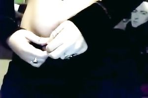 Webcam seductress knows what indeed receives my jock hard