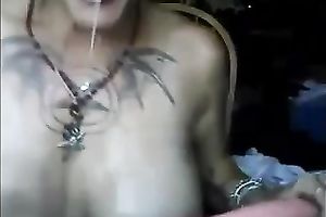 Dirty and trashy bitch showing my how fine this babe is in deepthroating