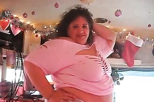 SBBW posing and masturbating her obese vagina and playing large milk cans