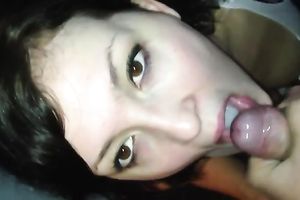 My bodacious girlfriend knows how to give a perfect oral sex