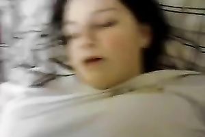 Fucking my eighteen yo girlfriend in missionary position
