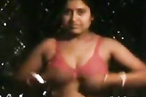 Mature chunky Indian wife flashes her large bazookas