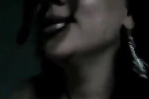 Insatiable dark brown trollop sucks my 10-Pounder like a real professional