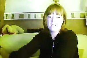 Mature UK web camera wife shows off her delightsome delicate soles