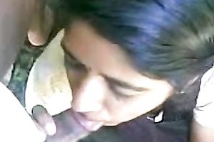 Dirty cum loving Indian college girlfriend gives head
