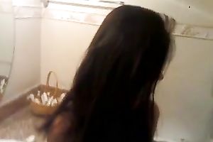 Mouth-watering Pakistani Married slut disrobes and urinates in the washroom