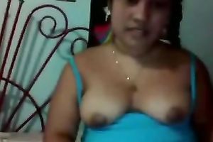 My Colombian big beautiful woman girlfriend is playing with sex toy