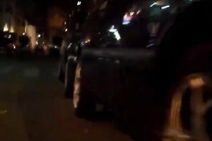 I want to group-sex this hawt trollop in short mini petticoat