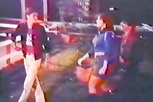 Sexy mother I'd like to fuck got her cookie screwed by 2 of her close allies