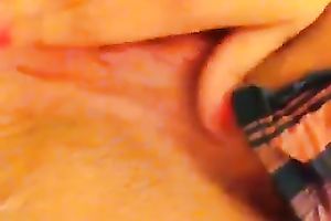 I love finger fucking my thick adorable wet crack on web camera