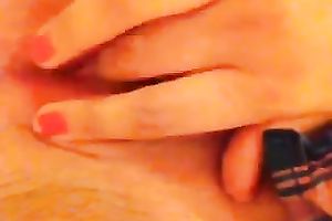 I love finger fucking my thick adorable wet crack on web camera