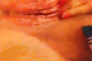 I love finger fucking my thick adorable wet crack on web camera