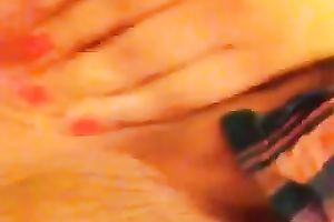 I love finger fucking my thick adorable wet crack on web camera