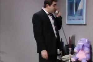 Intense oral stimulation from hawt and kinky brunette hair in her bedroom