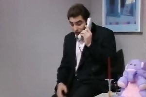 Intense oral stimulation from hawt and kinky brunette hair in her bedroom