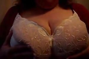 Webcam dilettante sexually excited slutwife flashed her astonishing giant boobies
