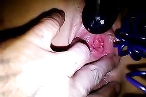 My buddy helped his nasty slutty wife to reach agonorgasmos by teasing her juicy vagina