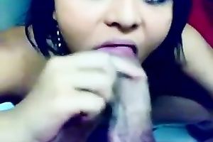 Pretty dilettante short haired hottie would love to engulf adorable prick