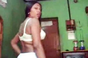 Bangladeshi girlfriend undresses exposing her voluptuous body