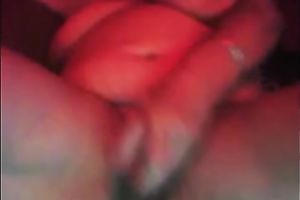 I discovered cam wench with overweight ass who masturbated for me merely