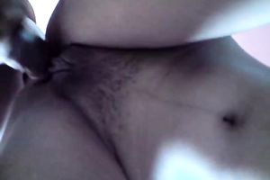Pretty sexy and voracious Desi brunette girlie gives fine stout BJ