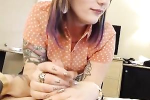 Tattooed eye catching hot mother I'd like to fuck with large bumpers gives excellent blowjob