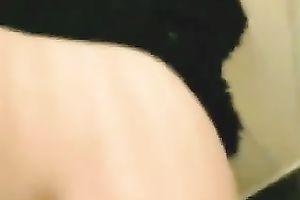 Blonde seductress giving great oral in dilettante POV movie scene