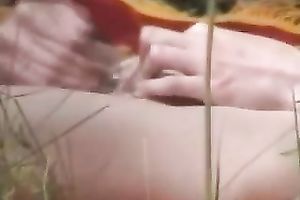 This barefaced babe just can't live without masturbating outdoors