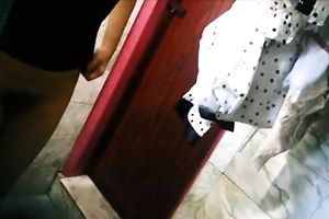 Hidden livecam in the washroom catches dilettante Indian amateur wife
