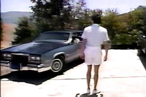 Blowjob from slender and super hawt chick in the car