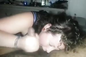 Curly gorgeous white hottie sucked my powerful dark tool with fun