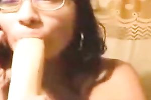 Nerdy masturbates and gives oral-job to one fortunate sex tool