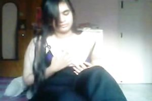 Sinful hawt non-professional Indian brunette hair stripteases and flashes her scoops