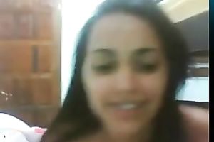 Kinky web camera housewife flashed her natural milk shakes during the time that posing in white nightie