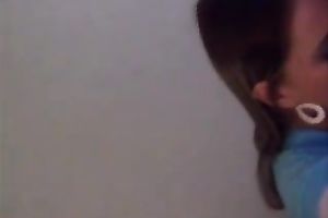 Cute girlfriend grabs my weenie and gives me quick tugjob