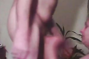 Dark haired dilettante chubby older floozy gives one of my allies BJ