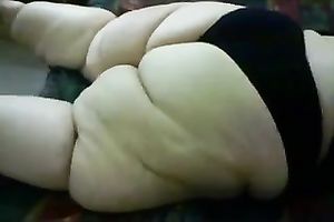 SSBBW pale skin gazoo of my older girlfriend filmed from behind