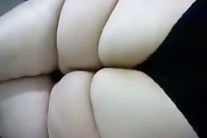SSBBW pale skin gazoo of my older girlfriend filmed from behind