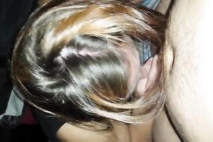 Sexy slut I unintentionally met this day gives me astonishing oral pleasure