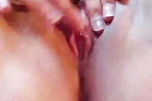 My obese girlfriend can't live without masturbating when this babe is home alone