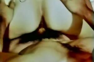 Her juicy and taut twat got permeated by her doctor