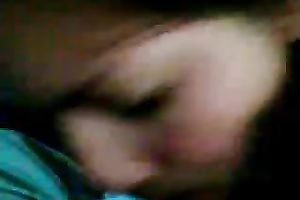Petite Latina street hoe joyfully blows me in car