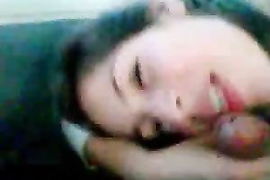 Petite Latina street hoe joyfully blows me in car