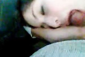 Petite Latina street hoe joyfully blows me in car