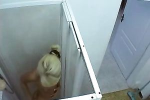 Amateur golden-haired hottie receives caught taking a shower