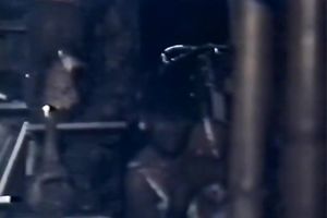 Double penetration of hawt and slutty chick's cookie