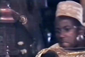 Double penetration of hawt and slutty chick's cookie