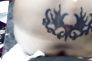 White hooker sucks knob and receives her wazoo aperture drilled