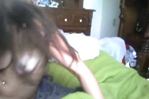 Sultry livecam teen pokes her gaping arsehole with sex tool