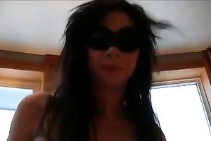 Hot dark brown mother I'd like to fuck in sunglasses gave my buddy's large chubby rod a BJ